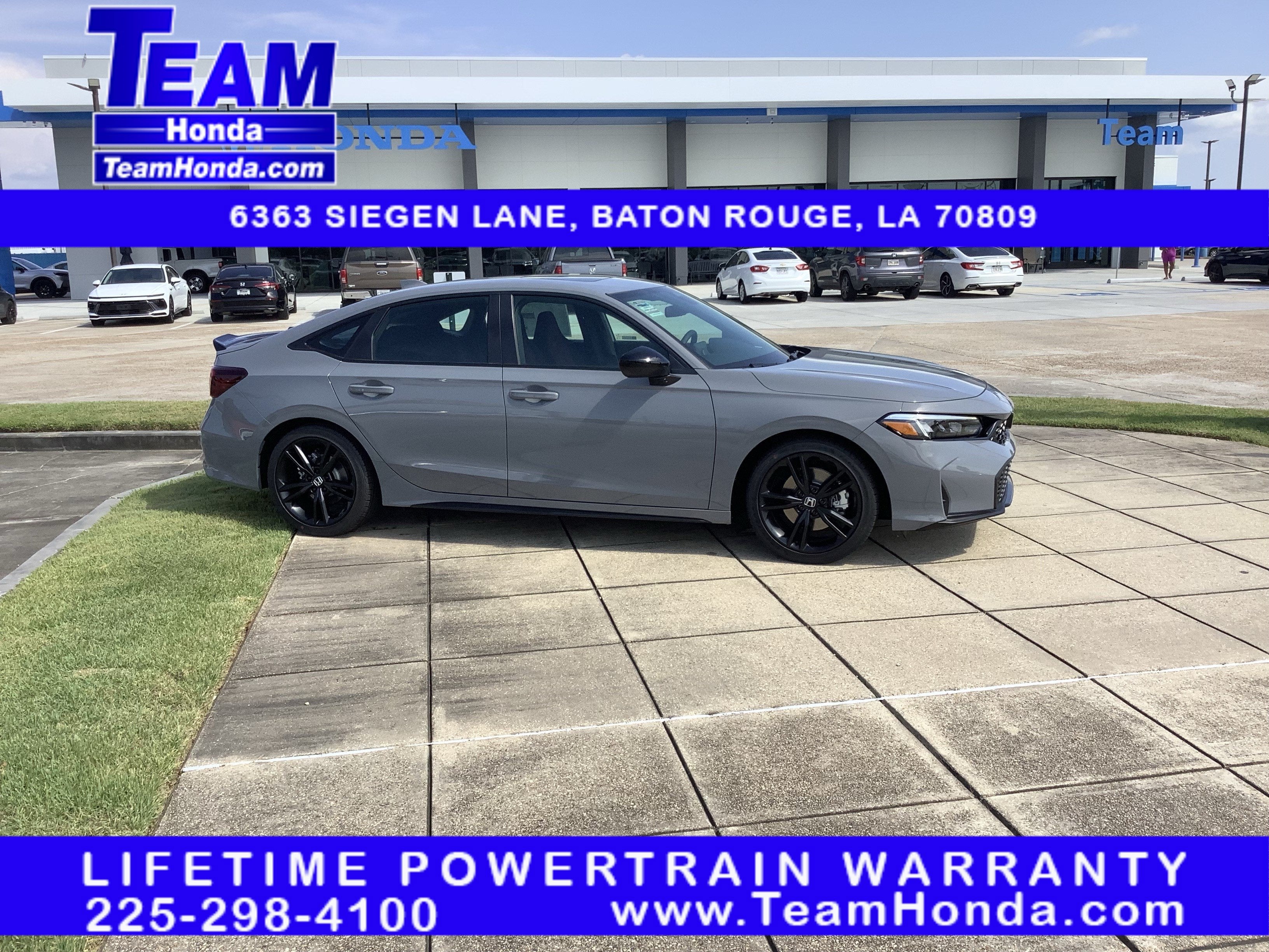 2026 Honda Civic Si FWD in Urban Gray Pearl — front three-quarter view