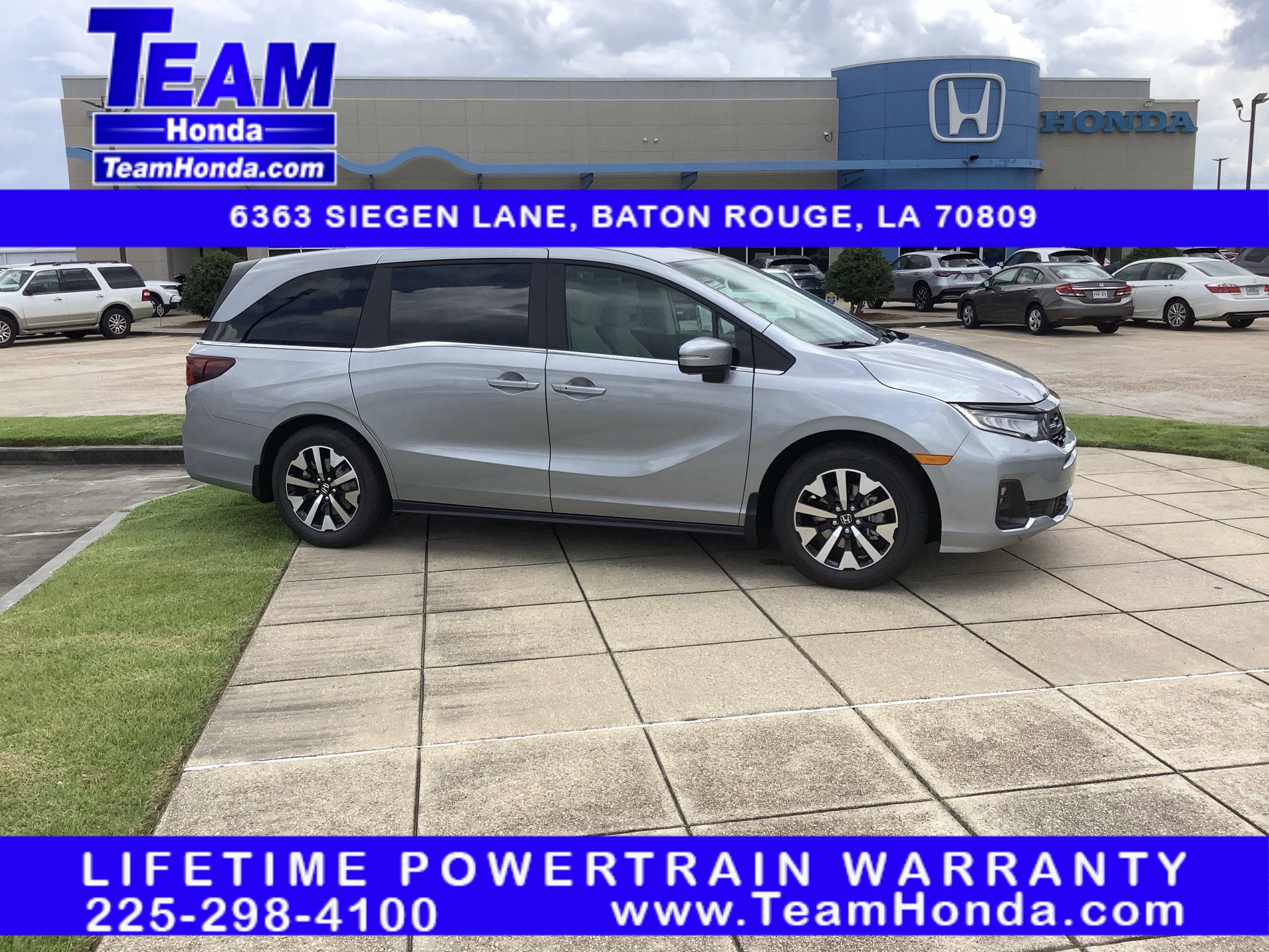 2026 Honda Odyssey EX-L in Solar Silver Metallic — front three-quarter view